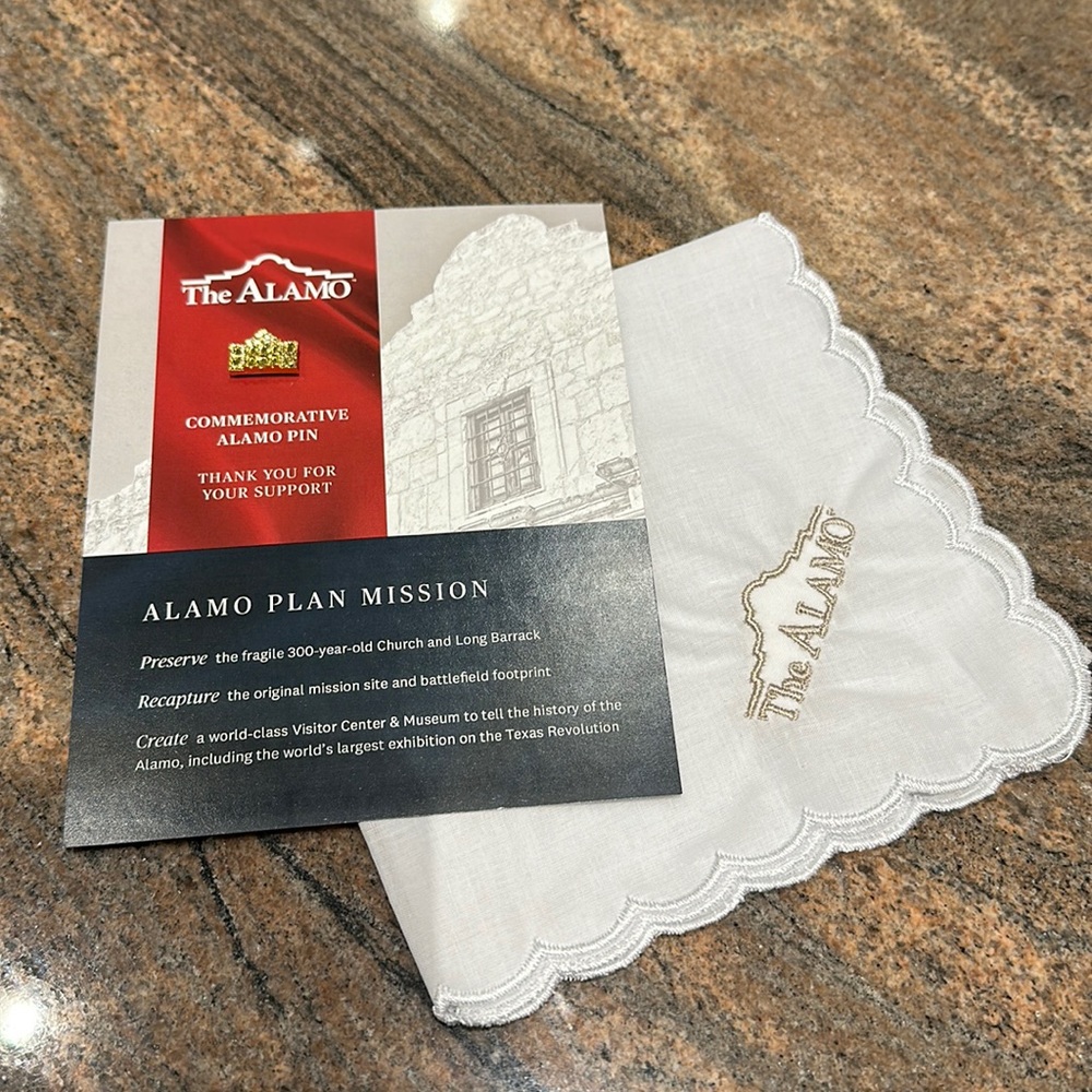 San Antonio “The Alamo” Commemorative Pin & Handkerchief